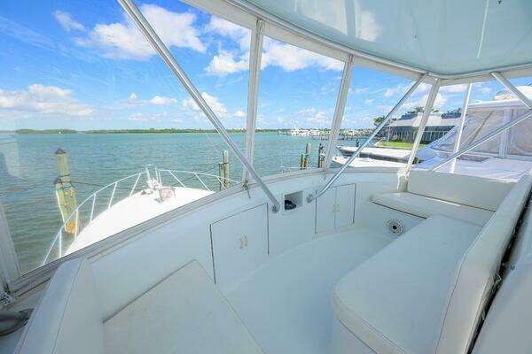 Post Convertible Yacht For Sale