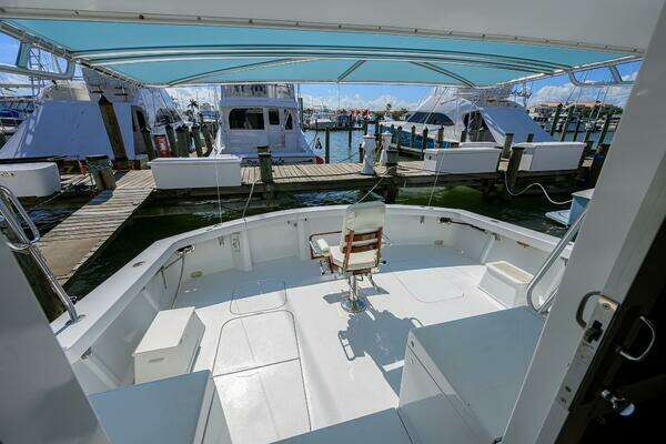 Post Convertible Yacht For Sale