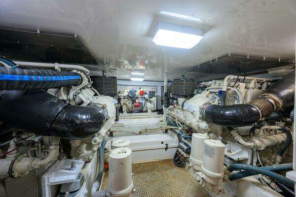 Post Convertible Yacht For Sale