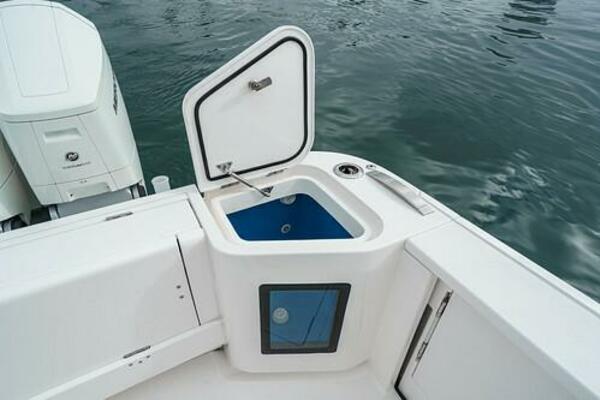 R amp R 5 47ft Intrepid Yacht For Sale