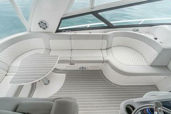 R amp R 5 47ft Intrepid Yacht For Sale