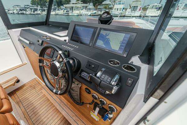 Axopar Aft Cabin Yacht For Sale