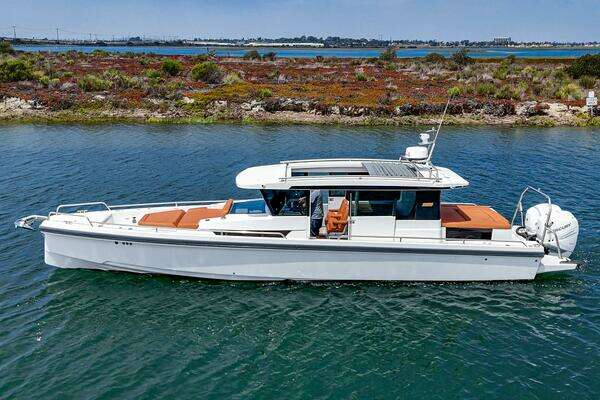 Axopar Aft Cabin Yacht For Sale