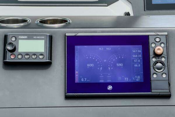 Axopar Aft Cabin Yacht For Sale