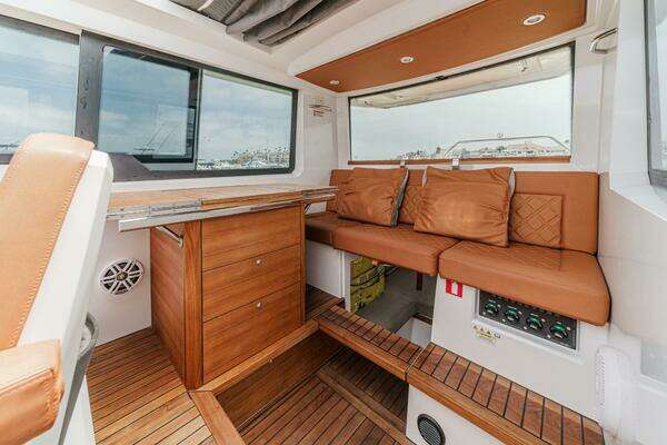 Axopar Aft Cabin Yacht For Sale