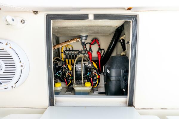 34ft SeaVee Yacht For Sale