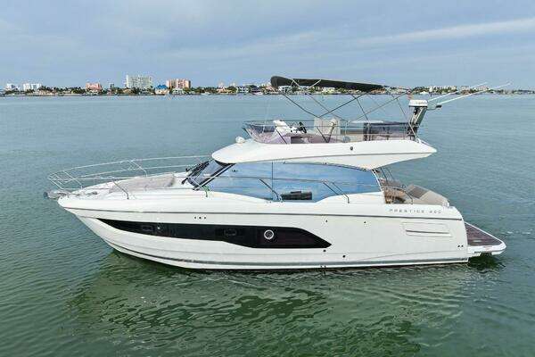 Prestige 420 Yacht For Sale