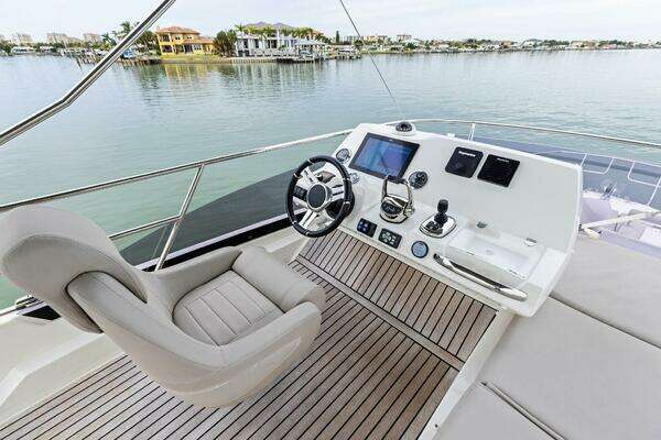 Prestige 420 Yacht For Sale