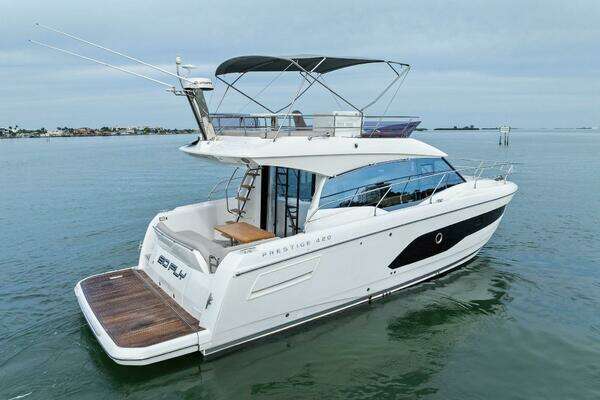 Prestige 420 Yacht For Sale