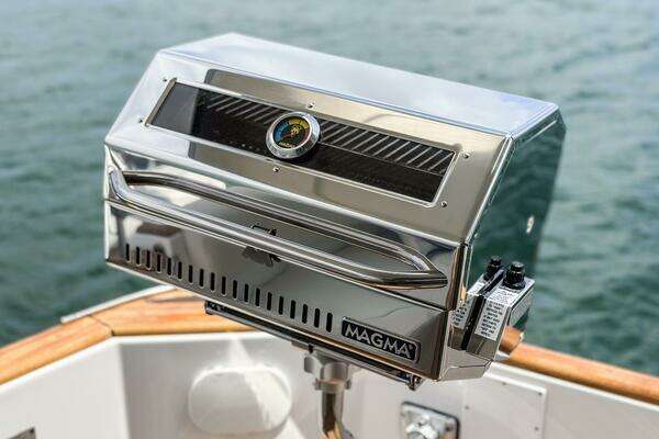 Beneteau Swift Trawler 34 Yacht For Sale