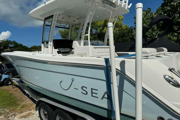 30ft Robalo Yacht For Sale