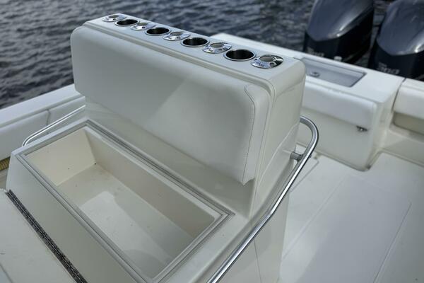 32ft SeaVee Yacht For Sale