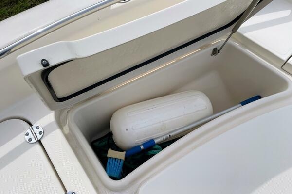 25ft Grady White Yacht For Sale