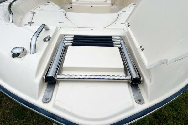 25ft Grady White Yacht For Sale