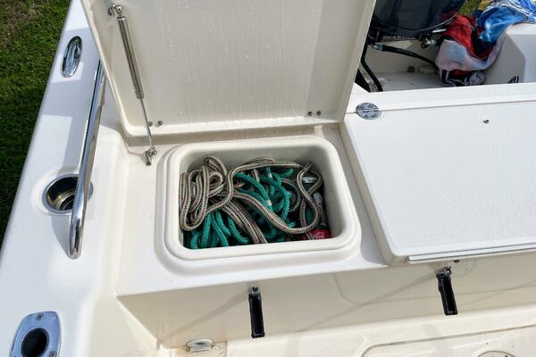 25ft Grady White Yacht For Sale