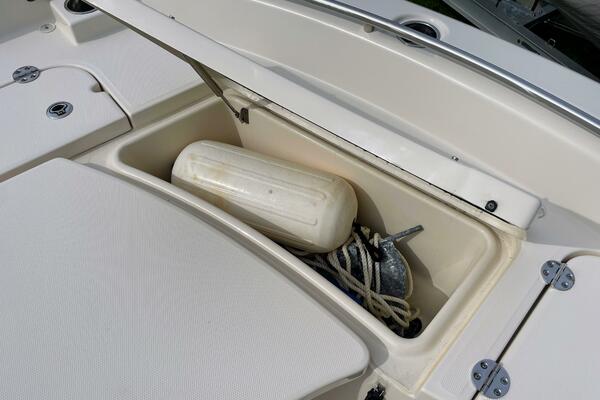 25ft Grady White Yacht For Sale