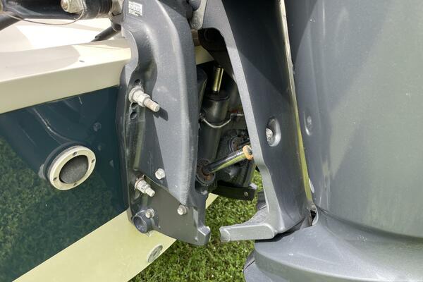 25ft Grady White Yacht For Sale