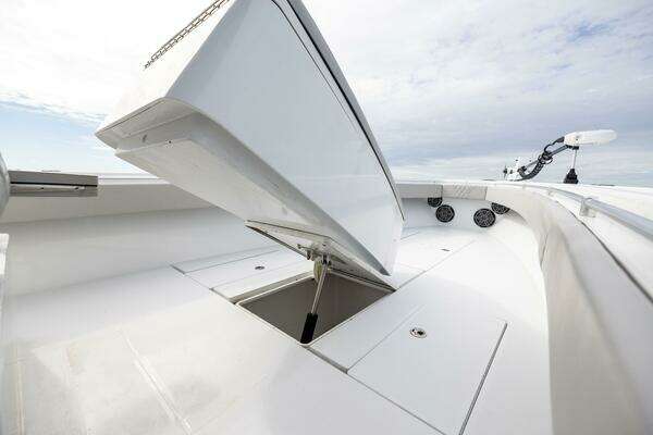 Contender  Yacht For Sale