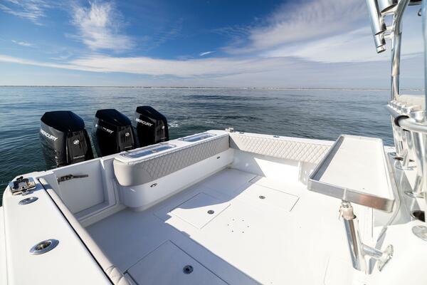 39ft Contender Yacht For Sale