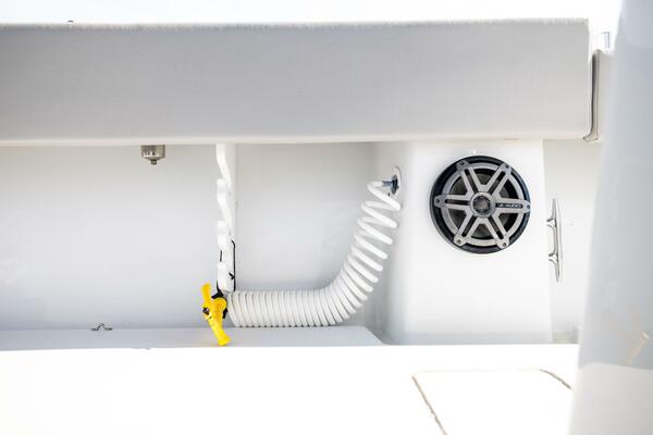 39ft Contender Yacht For Sale