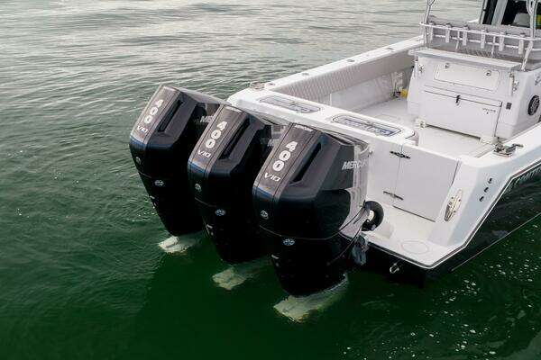 Contender  Yacht For Sale