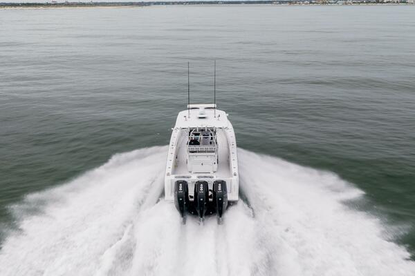 39ft Contender Yacht For Sale