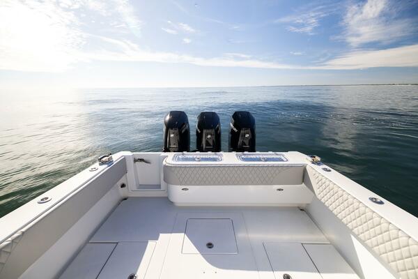 39ft Contender Yacht For Sale