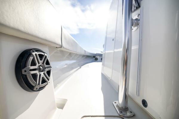 39ft Contender Yacht For Sale