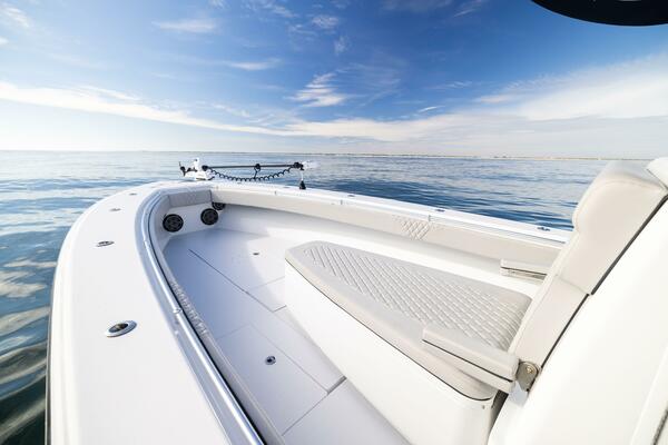 39ft Contender Yacht For Sale