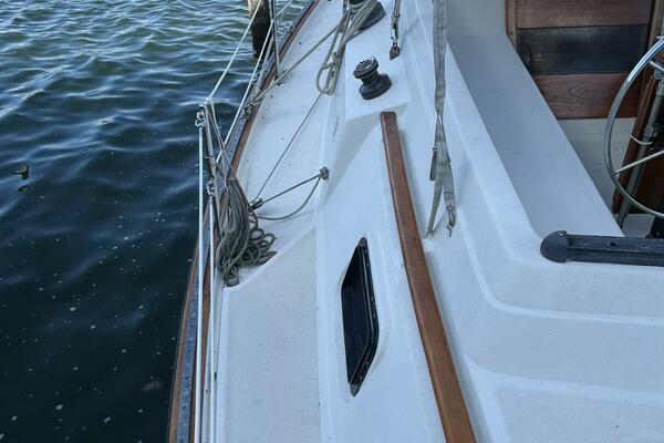 36' S2 port side deck1