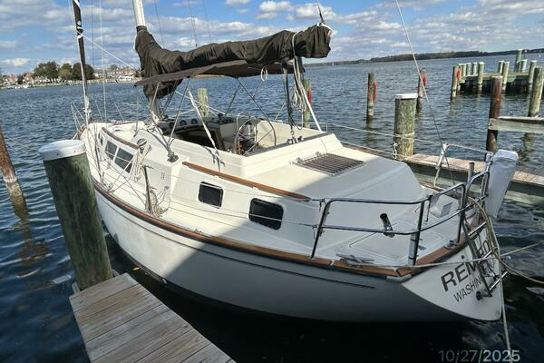 36' S2 port aft profile