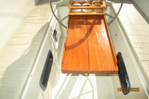 36' S2 cockpit table1