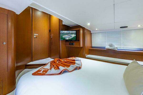 Beneteau Gran Turismo 44 Yacht For Sale