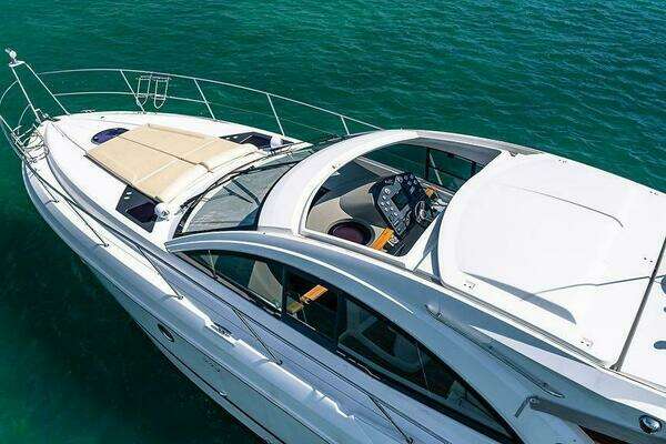 Beneteau Gran Turismo 44 Yacht For Sale
