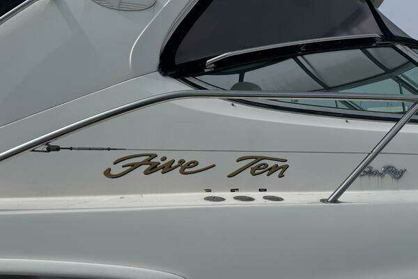 Sea Ray 510 SUNDANCER Yacht For Sale