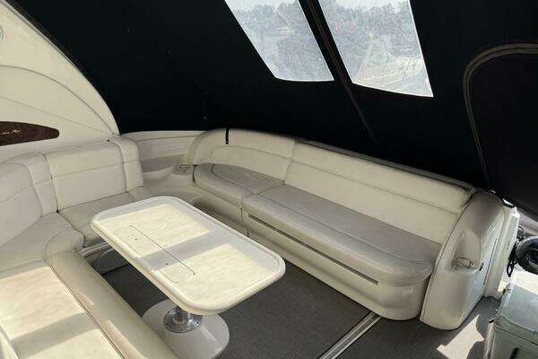 Sea Ray 510 SUNDANCER Yacht For Sale