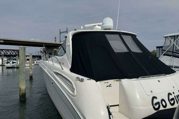 Sea Ray 510 SUNDANCER Yacht For Sale