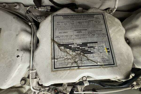 Sea Ray 510 SUNDANCER Yacht For Sale