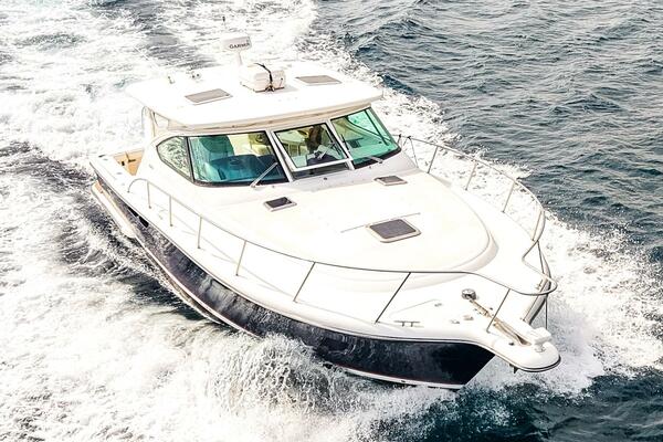 38ft Tiara Yachts Yacht For Sale