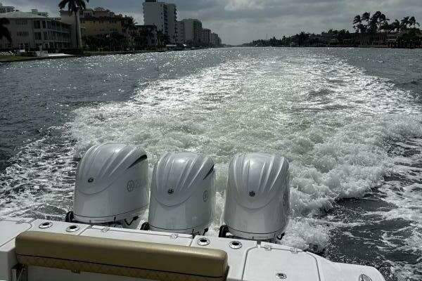 Sportsman 352 Open Yacht For Sale