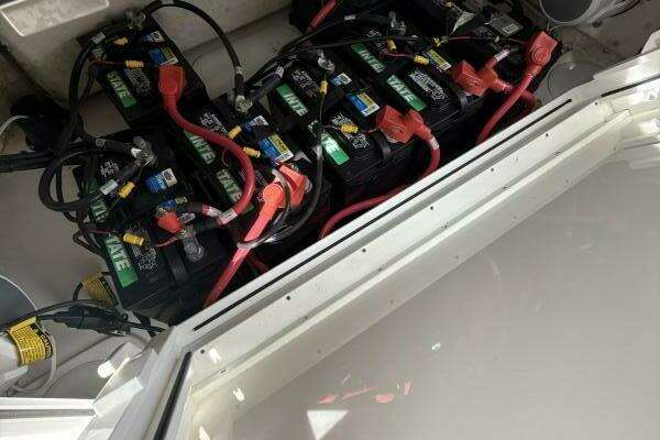 Sportsman 352 Open Yacht For Sale