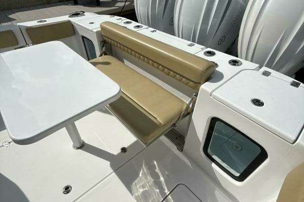 Sportsman 352 Open Yacht For Sale