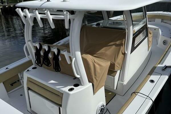 Scungilli 35ft Sportsman Yacht For Sale