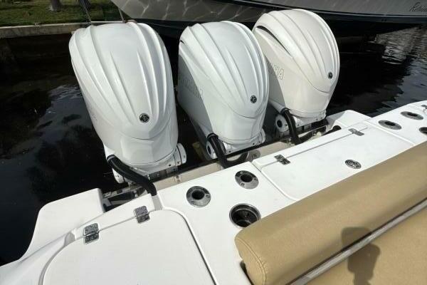 Scungilli 35ft Sportsman Yacht For Sale