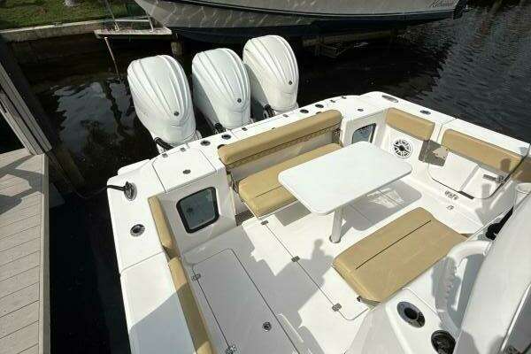 Sportsman 352 Open Yacht For Sale