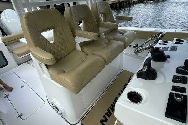 Sportsman 352 Open Yacht For Sale