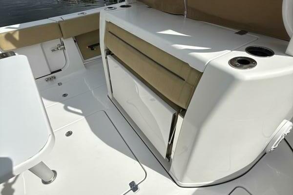 Scungilli 35ft Sportsman Yacht For Sale