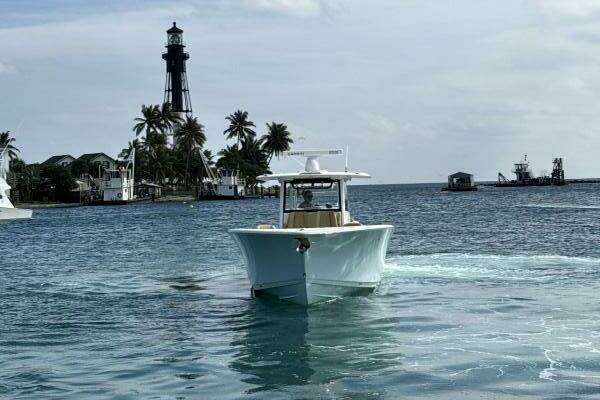 Sportsman 352 Open Yacht For Sale