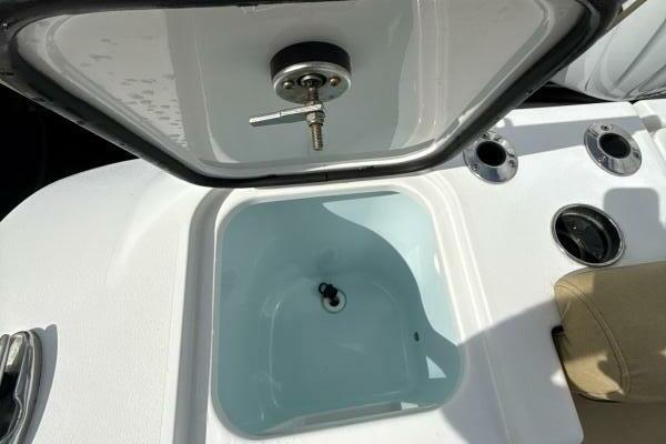 Scungilli 35ft Sportsman Yacht For Sale