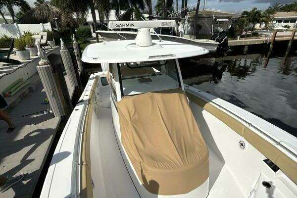 Sportsman 352 Open Yacht For Sale